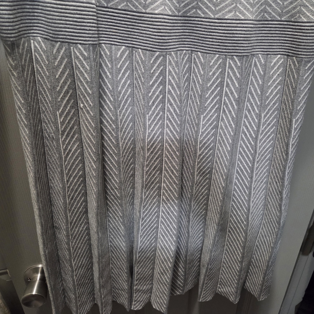 Gray Chevron Pattern Sweater Dress - image 6